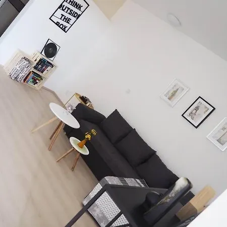 Apartment Inspiring In Beautiful Surroundings *