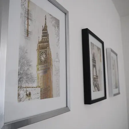 Inspiring In Beautiful Surroundings Apartment Bratislava